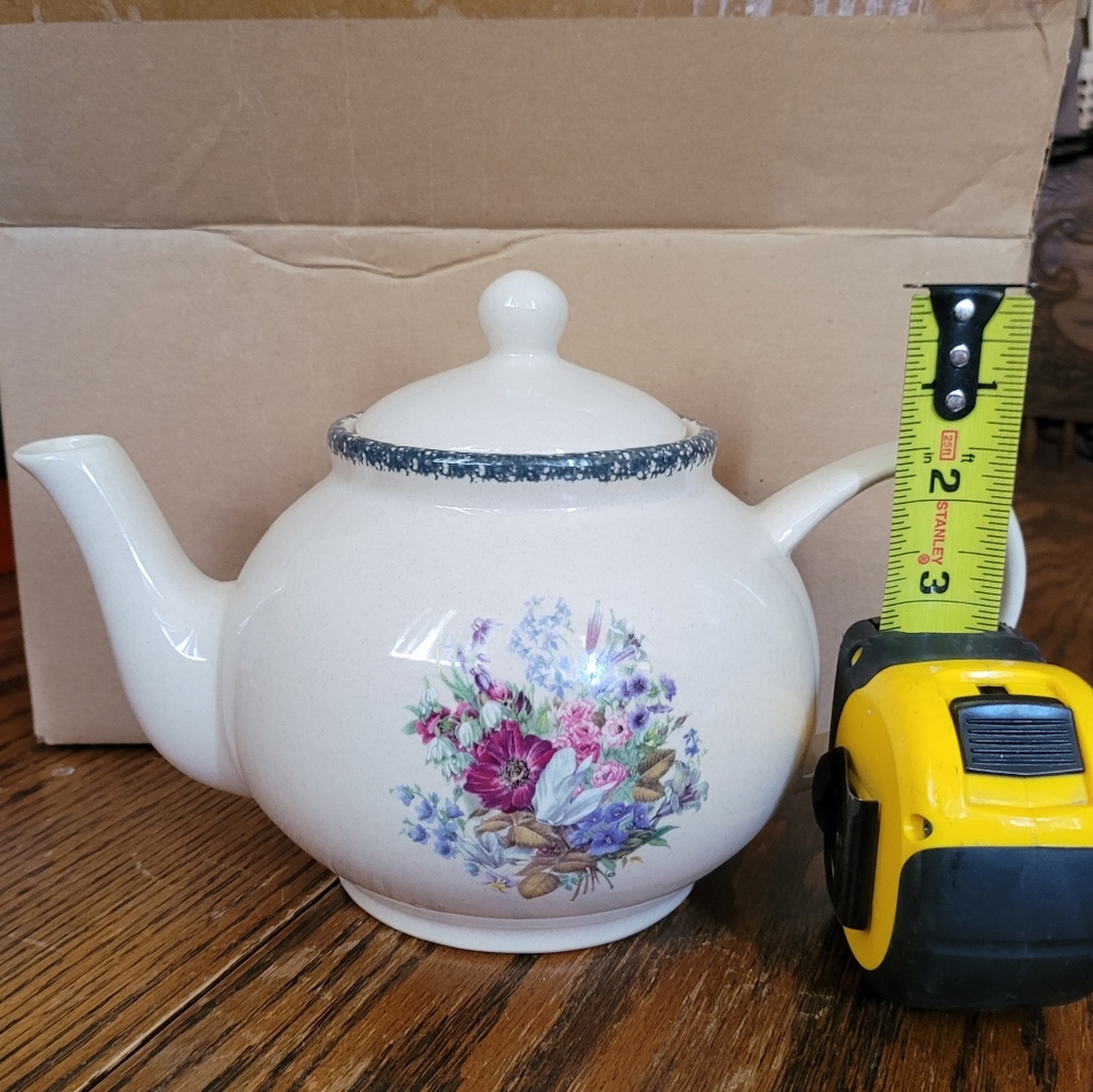 Home & Garden Party Stoneware Teapot, Floral Pattern